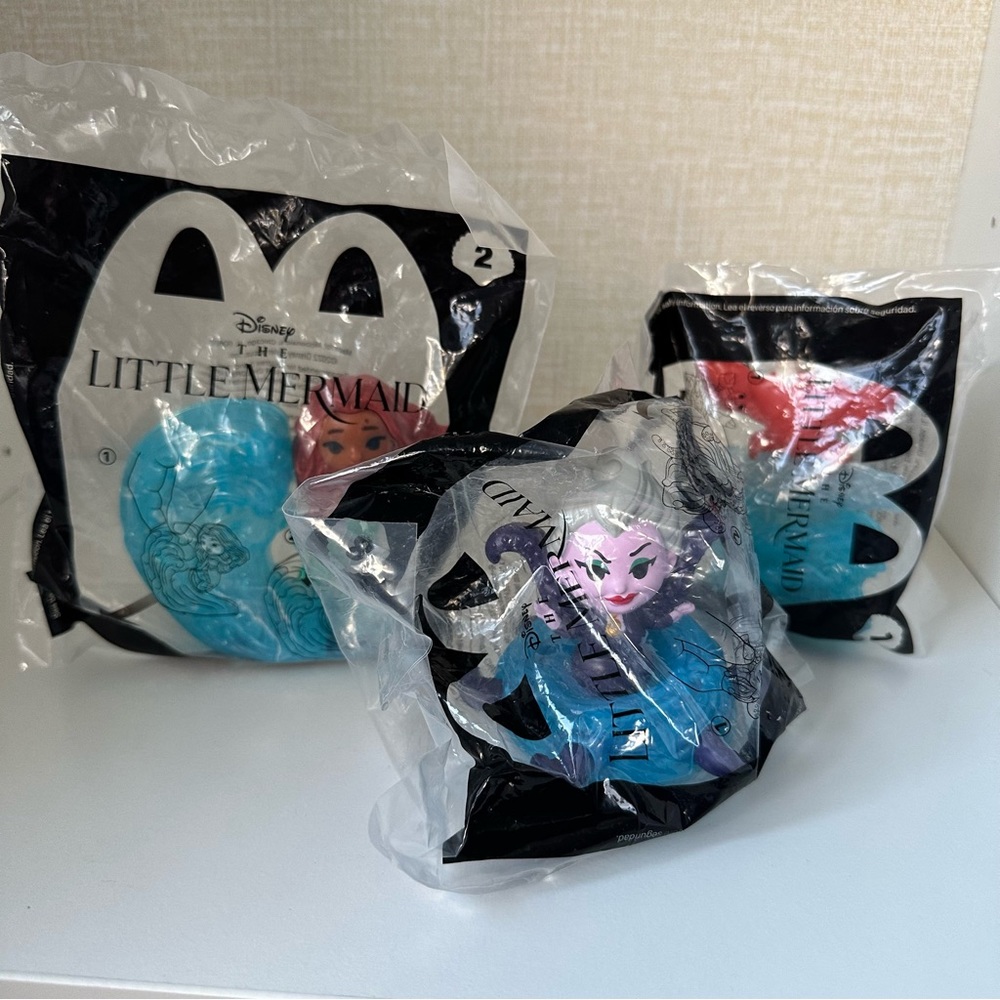 Disney little mermaid love action figures
